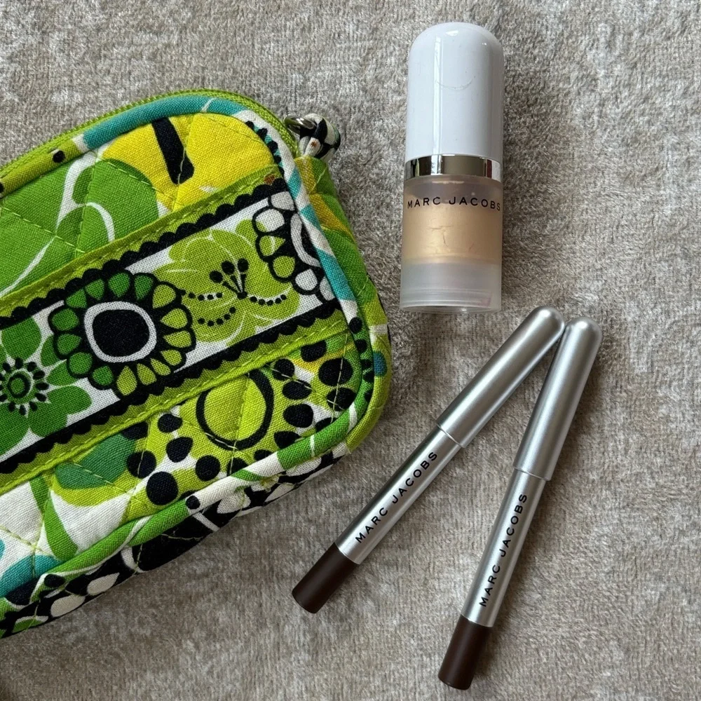 Marc Jacobs Brown Gel Eye Crayons Dew Drops Gel Highlighter Vera Bradley Mini